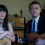 Here’s Your New Year’s Present: Zooey Deschanel & Joseph Gordon Levitt Sing